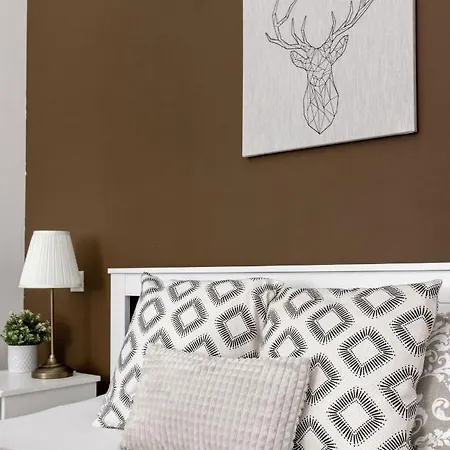 Luxe, Historic Downtown Landmarks 19 Century Apartment Budapest