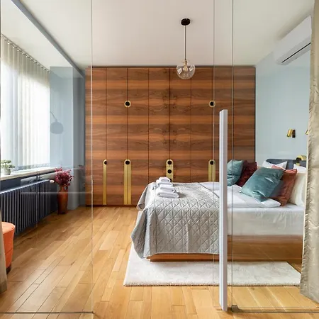 Bauhaus Luxury 2-bedroom In The Absolute Center * 부다페스트