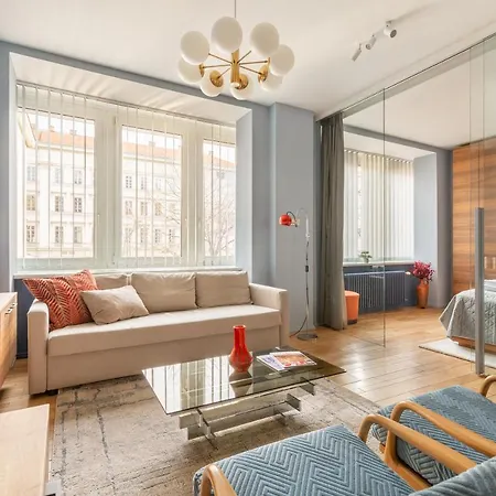 Bauhaus Luxury 2-bedroom In The Absolute Center 아파트 부다페스트
