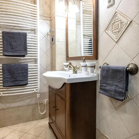 Apartment Luxe, Historic Downtown Landmarks 19 Century
