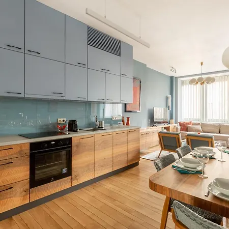 Bauhaus Luxury 2-bedroom In The Absolute Center 부다페스트