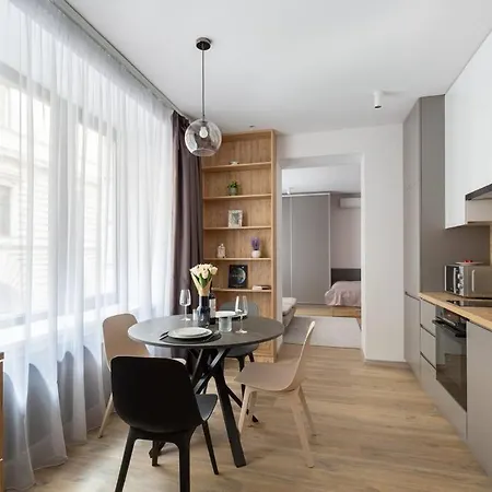 Real Gem At The Opera House Apartment Budapest