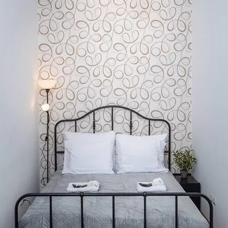 Appartamento Eoetvoes Residence