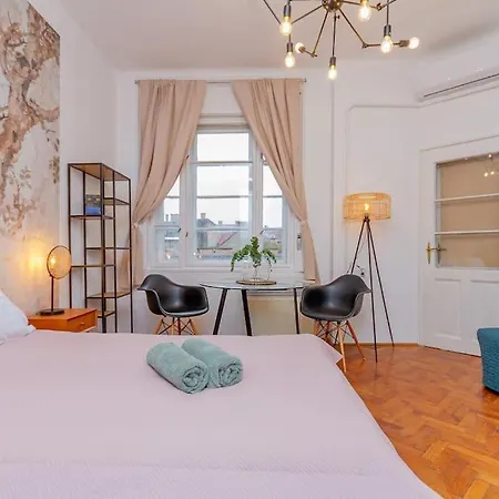 Bright-nest Downtown Terrace Nw Apartment Budapest