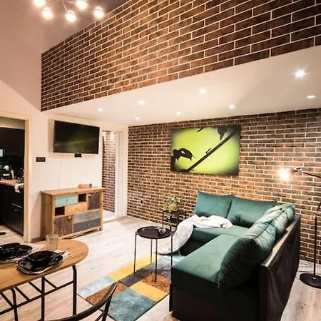 Boulvard Green Apartment