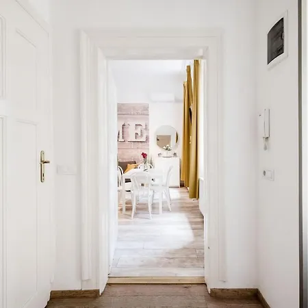 Apartment Lavender