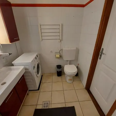 Westend Downtown Apartament *