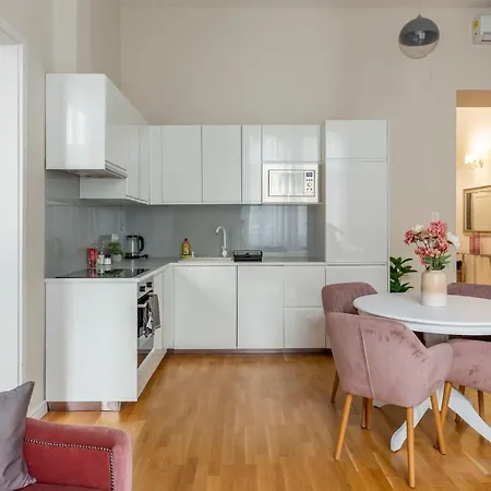 Apartament Luxury 3bedrm 2bathrm With Danube River View *