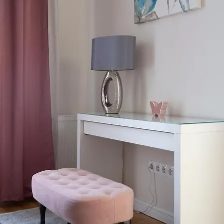 Luxury 3bedrm 2bathrm With Danube River View Apartament *