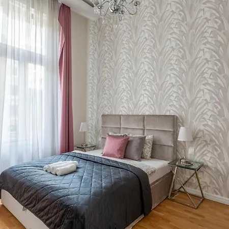 Luxury 3bedrm 2bathrm With Danube River View Budapesta