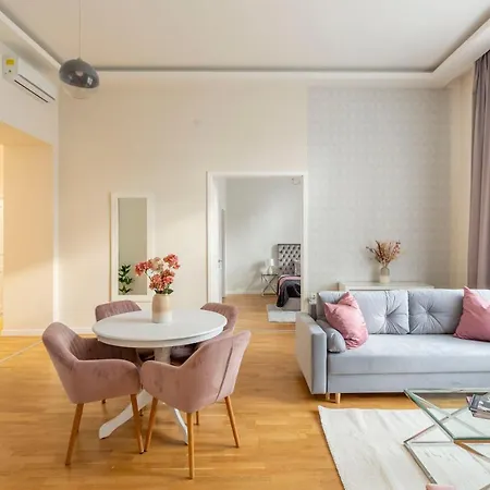 Apartament Luxury 3bedrm 2bathrm With Danube River View *