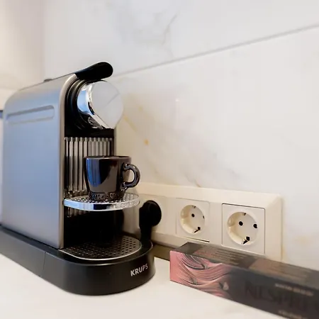 Apartment Ujbuda Rest With Air Condition And Balcony Budapest