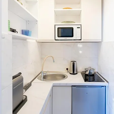 Apartment Ujbuda Rest With Air Condition And Balcony Budapest