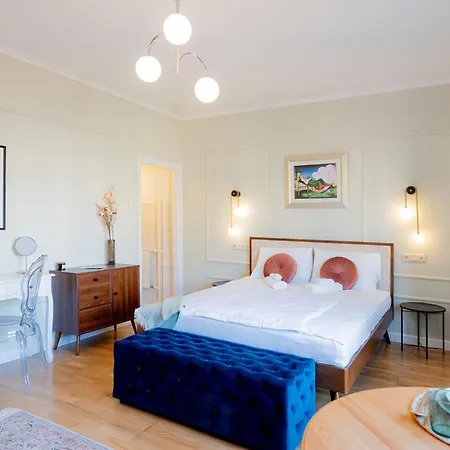 Apartment Ujbuda Rest With Air Condition And Balcony Budapest