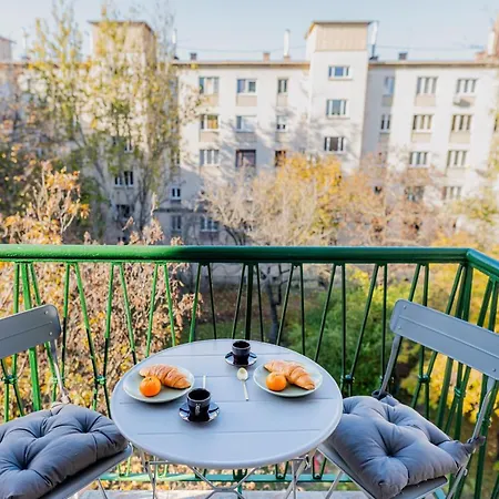 Apartment Ujbuda Rest With Air Condition And Balcony