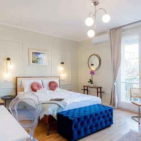 Apartment Ujbuda Rest With Air Condition And Balcony Budapest