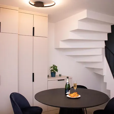 Luxury Cozy 2 Bdr Downtown Apt.5 Apartament