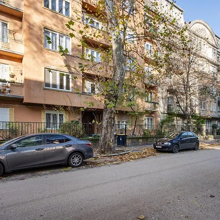 Liget Apartment