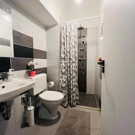 Apartment Bp-est K39 *