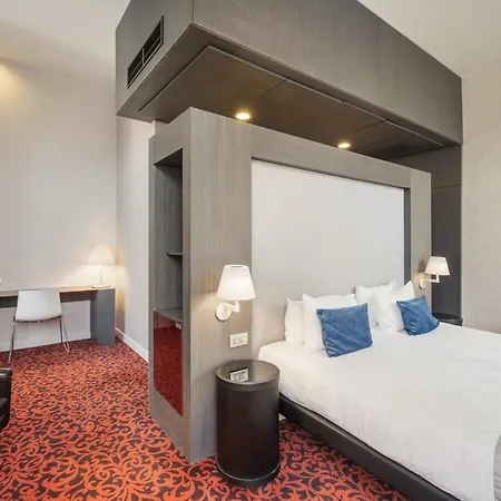 Eurostars Palazzo Zichy 4* בודפשט
