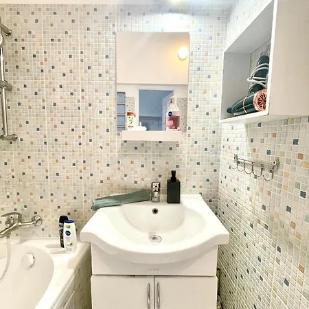 Apartment White Near The Famous New York Cafe Budapest