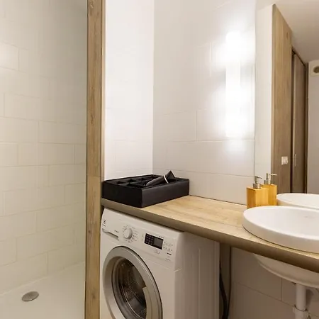 B44 Brody Apartament