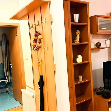 Appartamento Flowers Apartman *