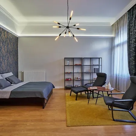 Nanirol At Gellert Bath Apartment