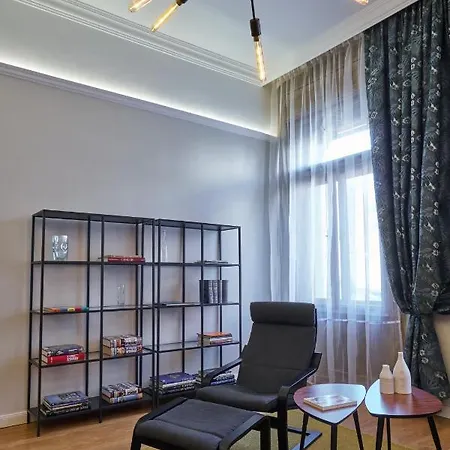 Nanirol At Gellert Bath Apartment *