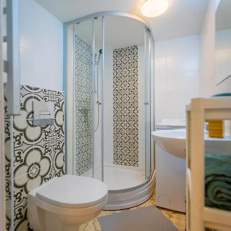 Apartment Cosy Downtown Flat In Budapest, Lisa *