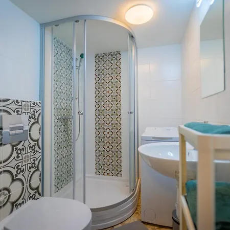 Apartment Cosy Downtown Flat In Budapest, Lisa Budapest