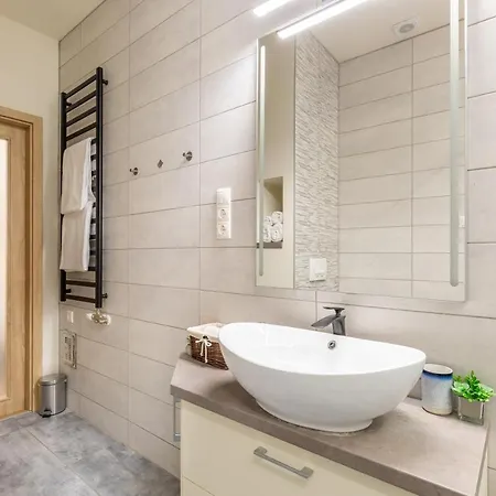 Gde Jaszai Panorama Apartment