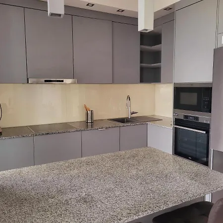 Apartman Modern Living In *