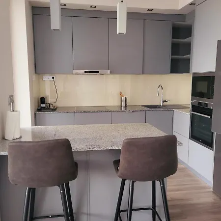Modern Living In Apartman