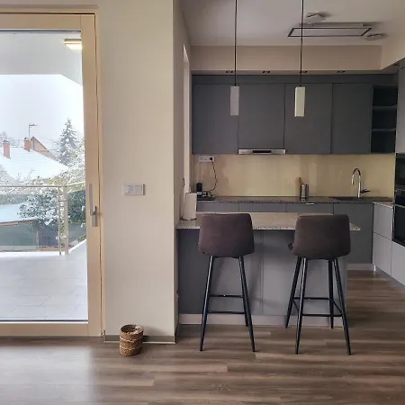 Modern Living In Apartman Budapest