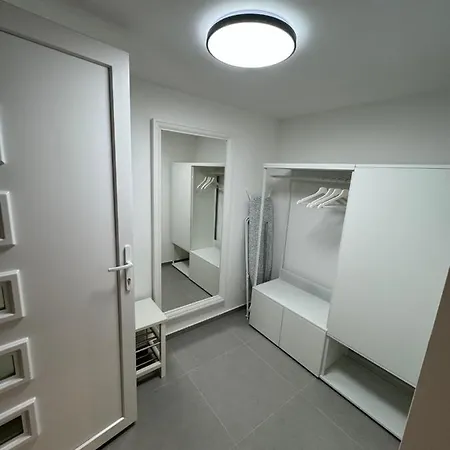 Apartment Downtown Double Deluxe With Joint Kitchen *