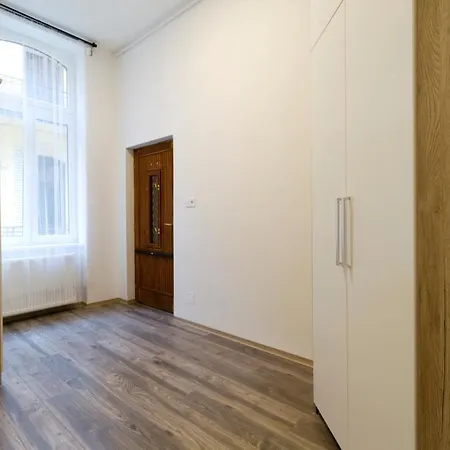Karikum Large Budapest