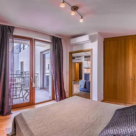 Premium By Hi5- Cp With Free Parking * Budapest
