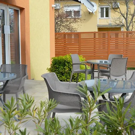 Bed & Breakfast Alfred Panzio 3*