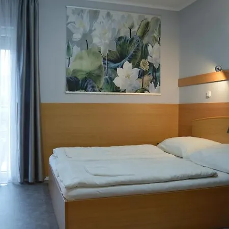 Bed & Breakfast Alfred Panzio 3*