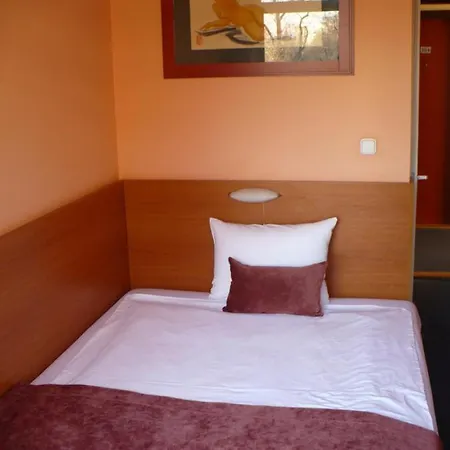 Luna 3* Budapest