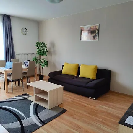 Lejlighedshotel Corvin Plaza & Budapest