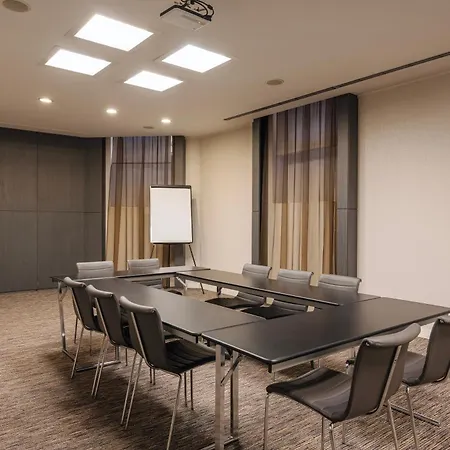 Eurostars Palazzo Zichy מלון