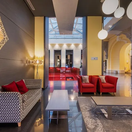 מלון Eurostars Palazzo Zichy 4*