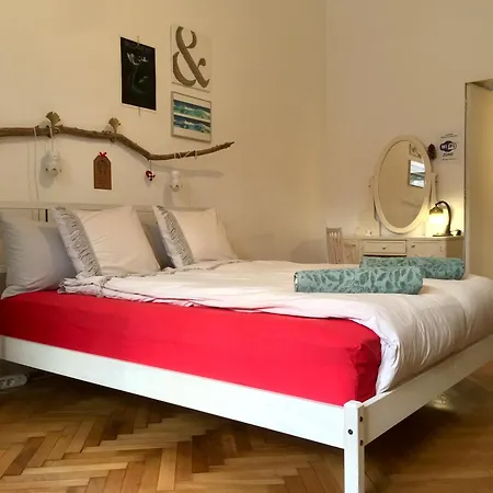Gaia Astoria Budapest