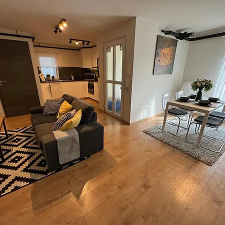 Emerald Apartmán *