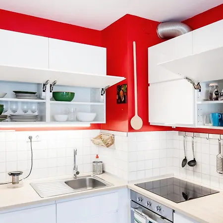 Tuscany Garden-free Parking-balcony-ac- Elevator Apartment *