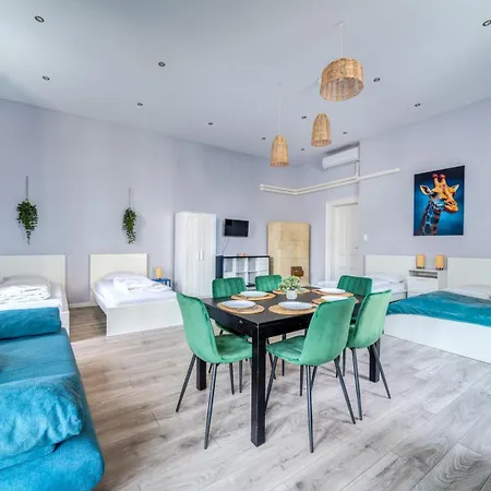 Apartament Downtown Delight - Erzsebet Blvd - 13 Ppl