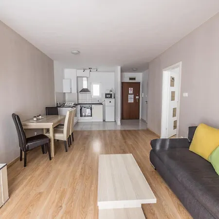 Maple Tree Budget Appartamento Budapest