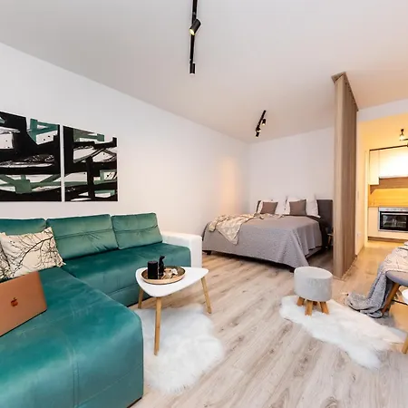 Erkel 18 Apartment